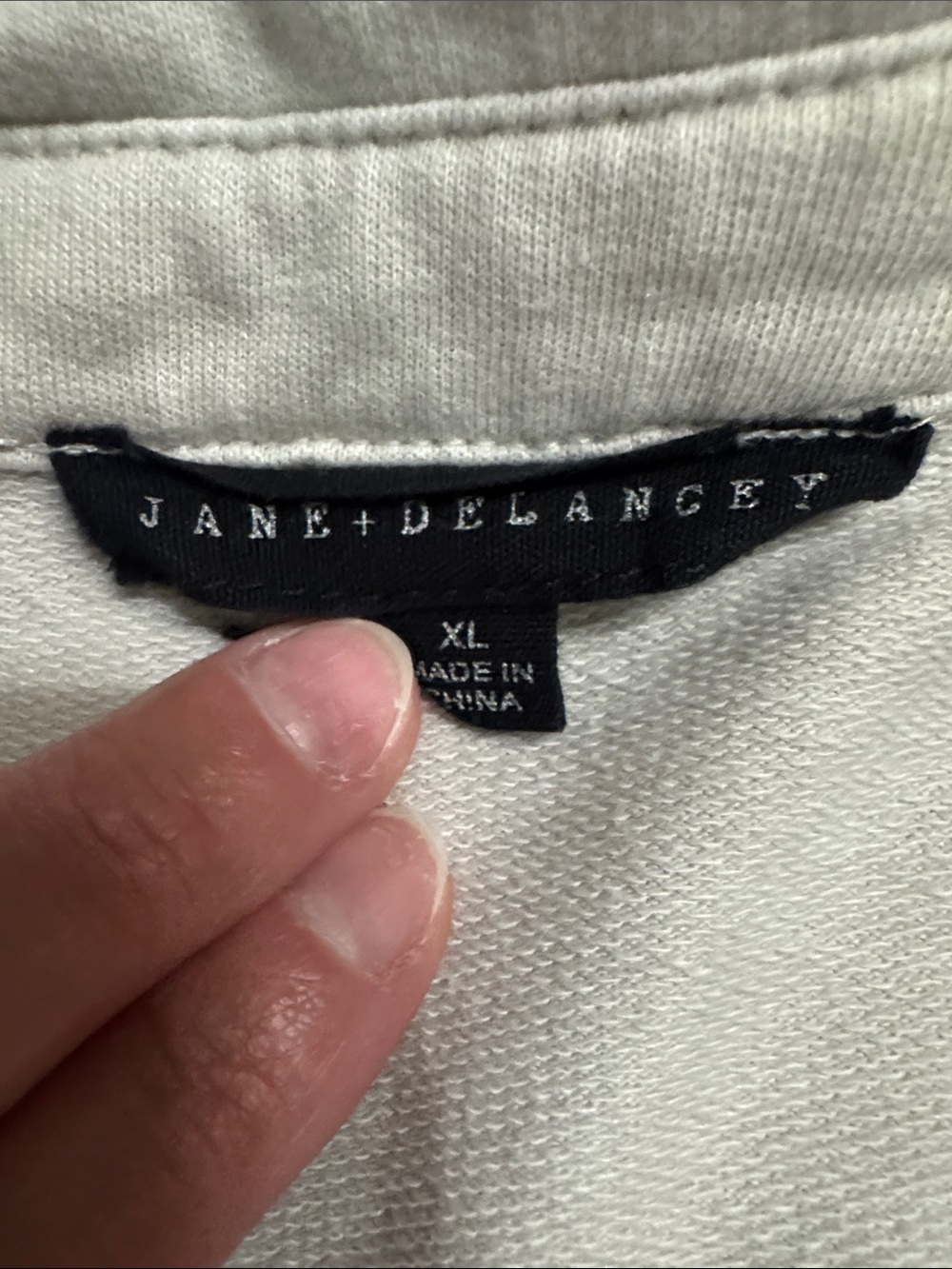 Jane & Delancey Women's Washed Light Gray Button-Down Shirt - Relaxed Fit XL - Picture 2 of 6